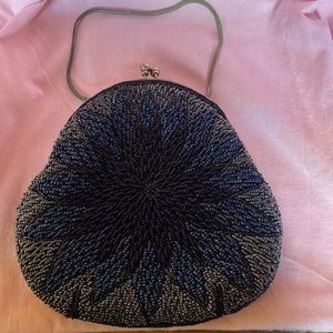 Vintage hand beaded Du Val clutch hand purse